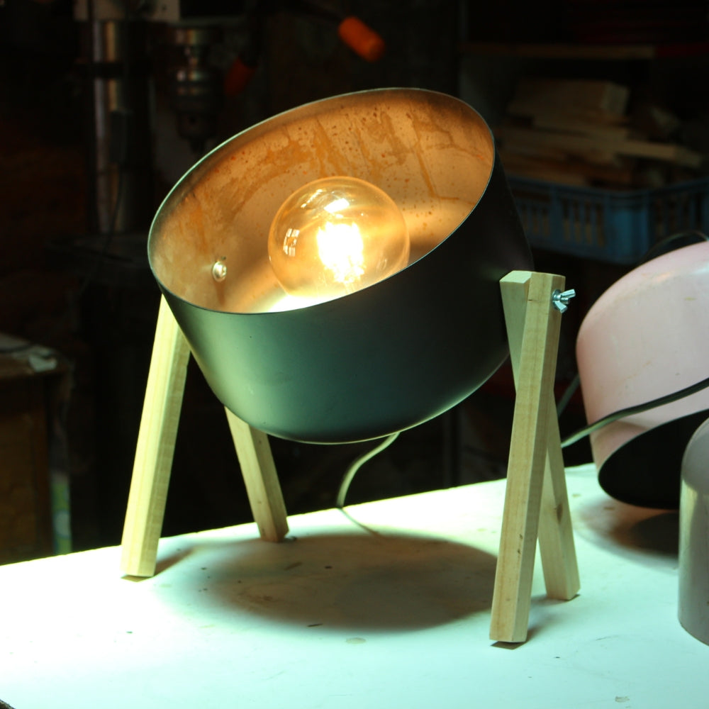 Lámpara de mesa - Satélite